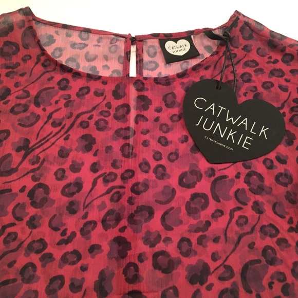 CATWALK JUNKIE WILD BERRY BLOUSE - Picture 12 of 16